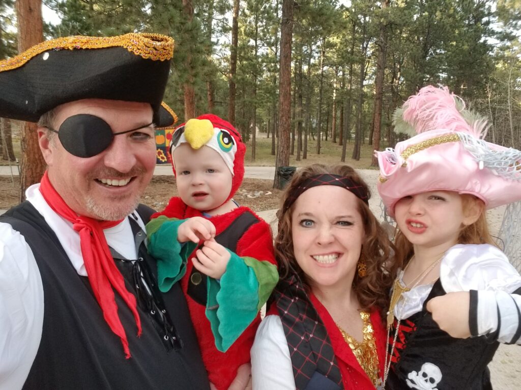 pirate family costumes